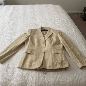 Tahari Pant suit. Worn once.